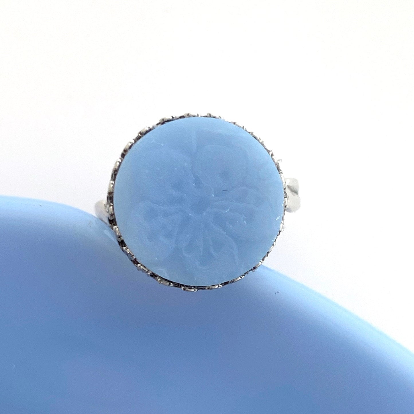 Jeanette Glass Delphite Cherry Blossom Ring