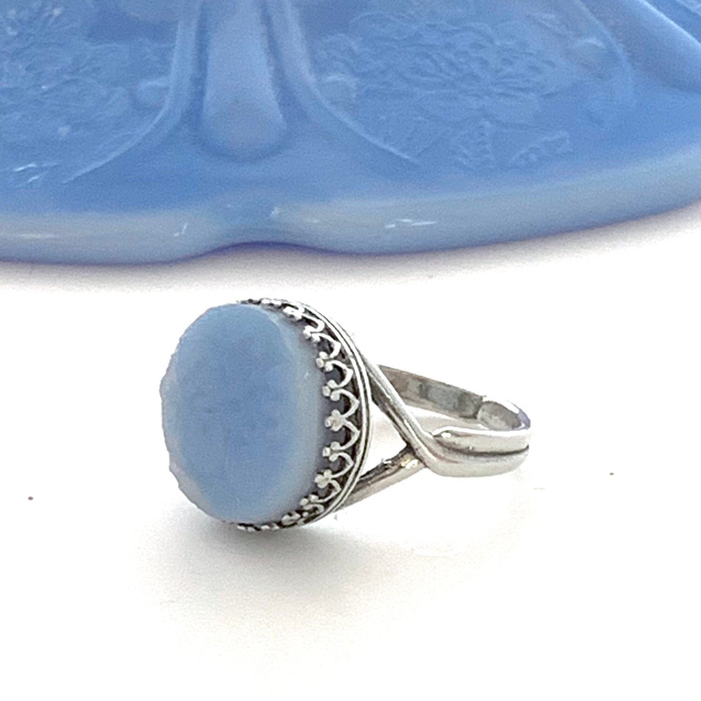 Jeanette Glass Delphite Cherry Blossom Ring