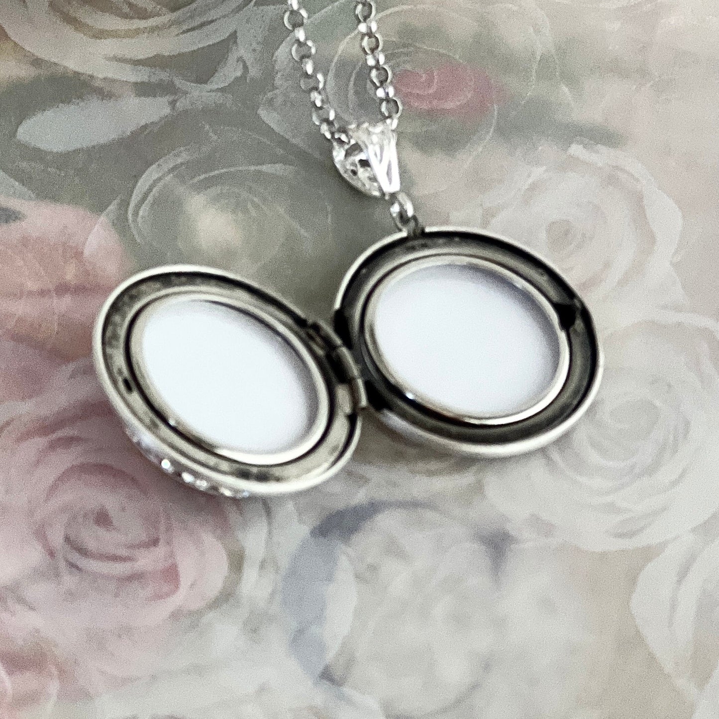 Santa Claus Photo Locket Necklace, Unique Christmas Gifts for Women, Broken China Jewelry, Spode