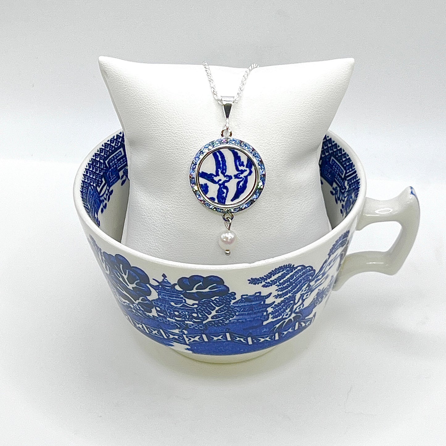 20th Anniversary Gifts for Wife, Romantic Love Birds Crystal & Pearl Necklace