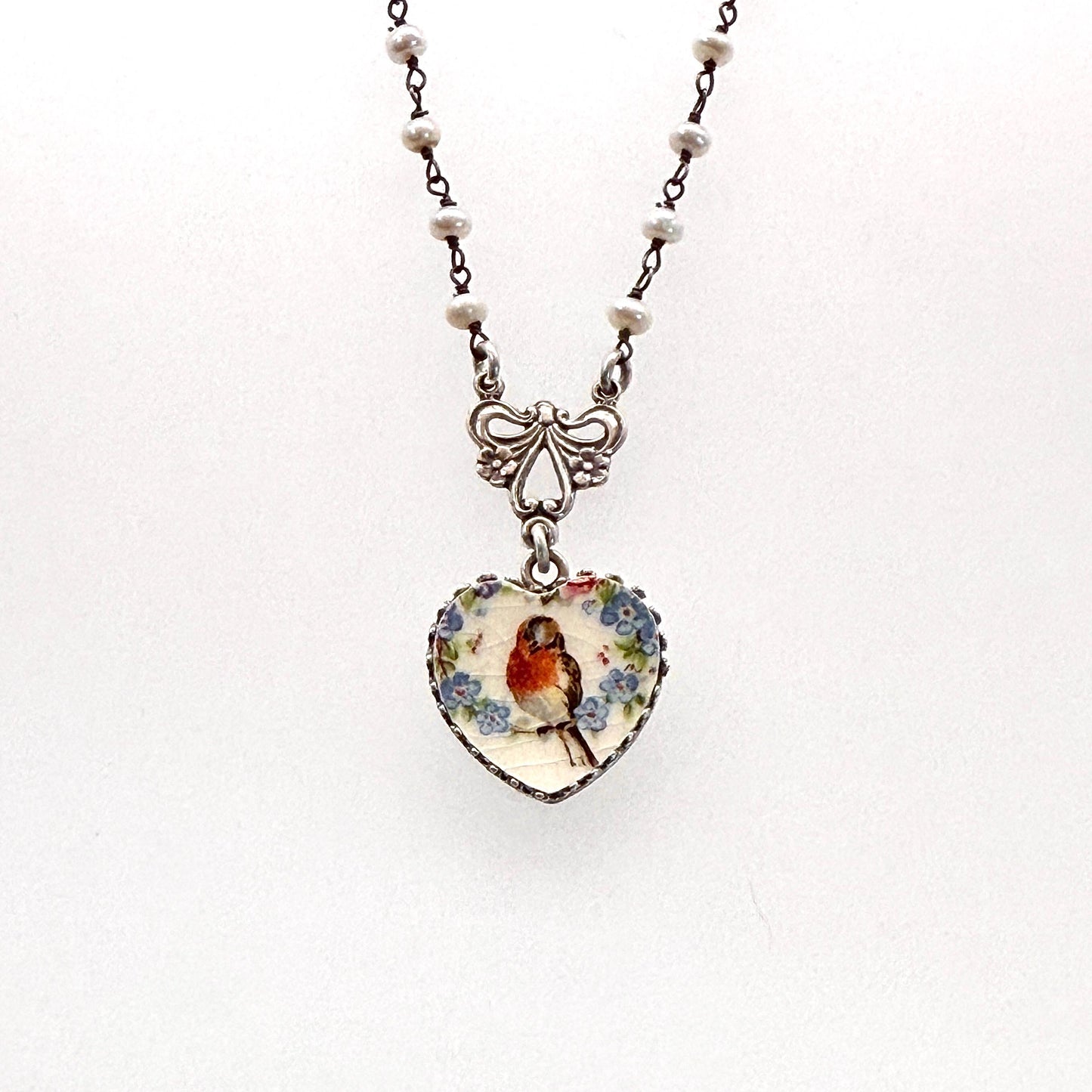 Robin and Forget Me Not Flower Heart Pendant, Adjustable Victorian Pearl Necklace, Vintage Bird Broken China Jewelry, Unique Gifts for Women