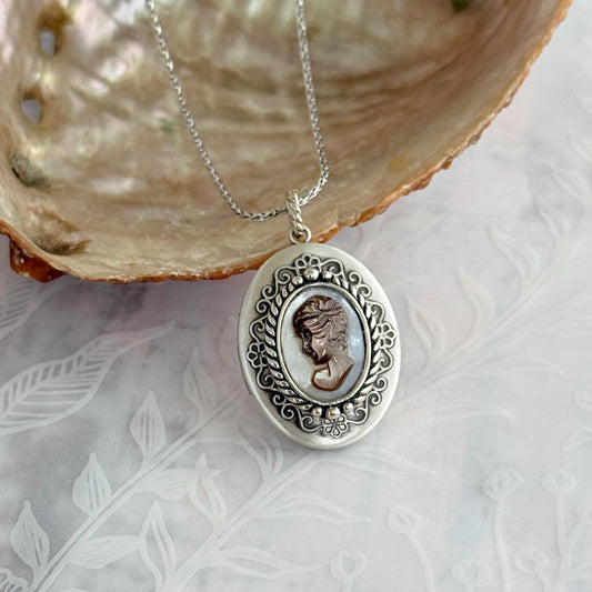 Vintage Italian Cameo Locket Necklace, Photo Locket, Sterling Silver Jewelry, Real Mother of Pearl Shell Cameo from Italy
