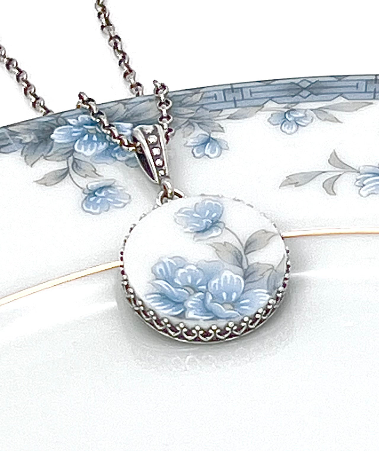 Japanese Porcelain Blue Flower Necklace