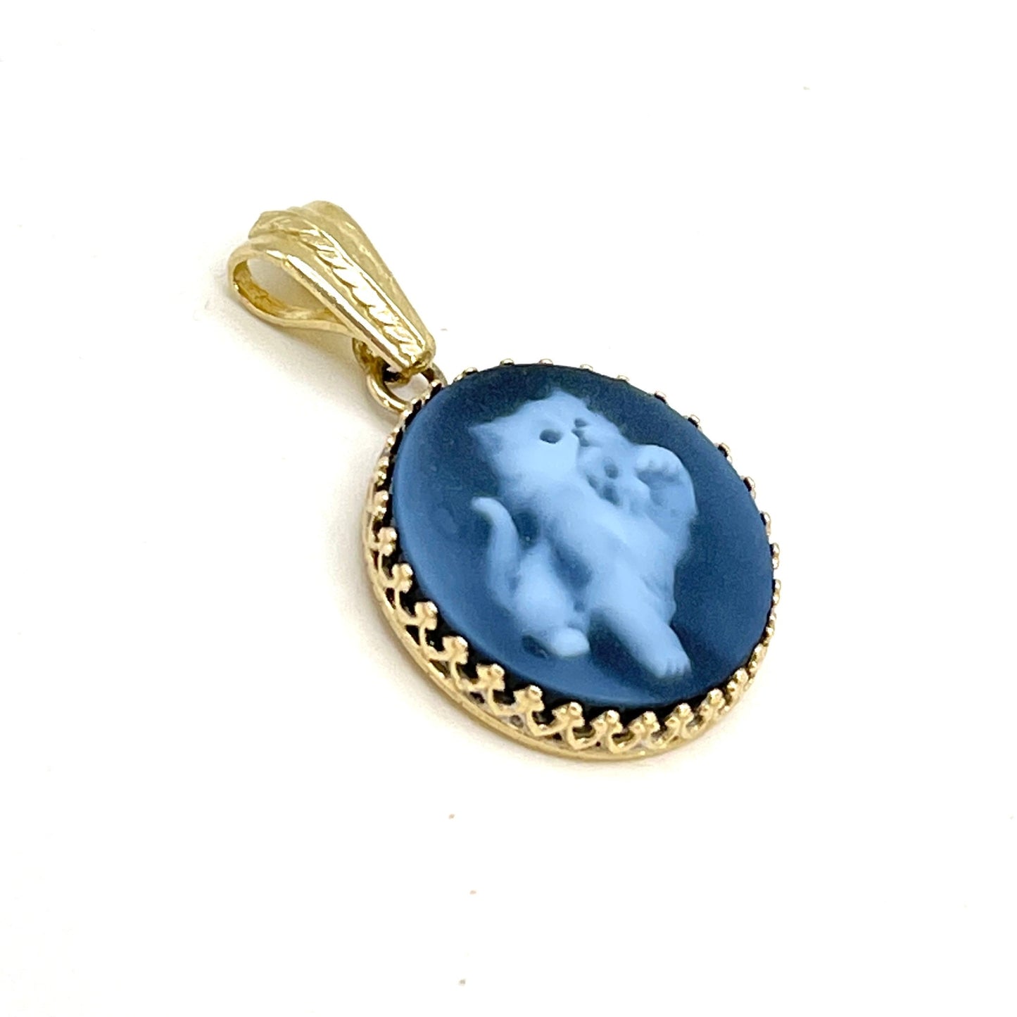 14K Solid Gold Cat Cameo Pendant, 20th Anniversary Gifts for Wife, Gemstone Cameo Jewelry, Unique Cat Necklace, Birthday Gift for Mom