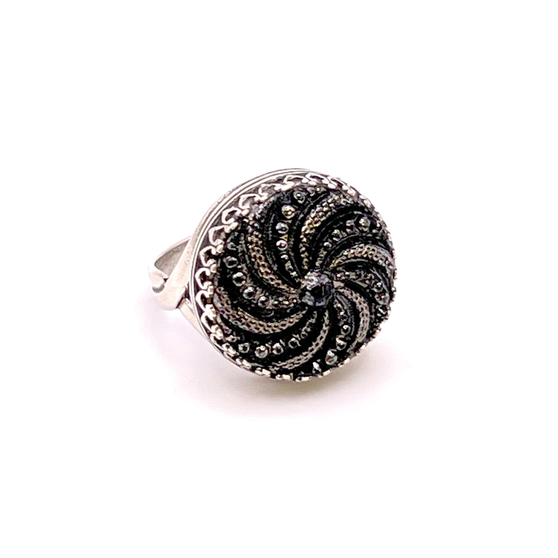 Vintage Black Glass Button Ring