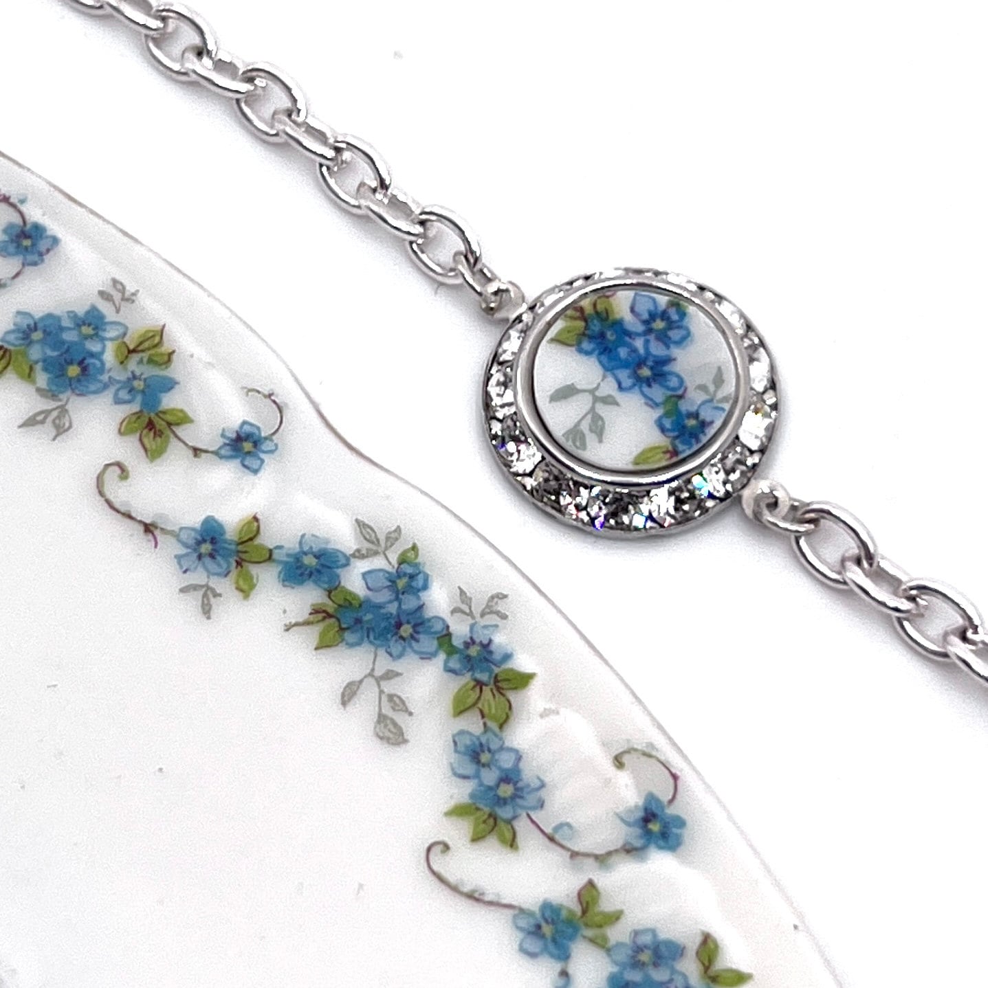 Magnetic Clasp Bracelet, Vintage Forget Me Not China, Unique Gifts for Women, Aqua Blue Flower