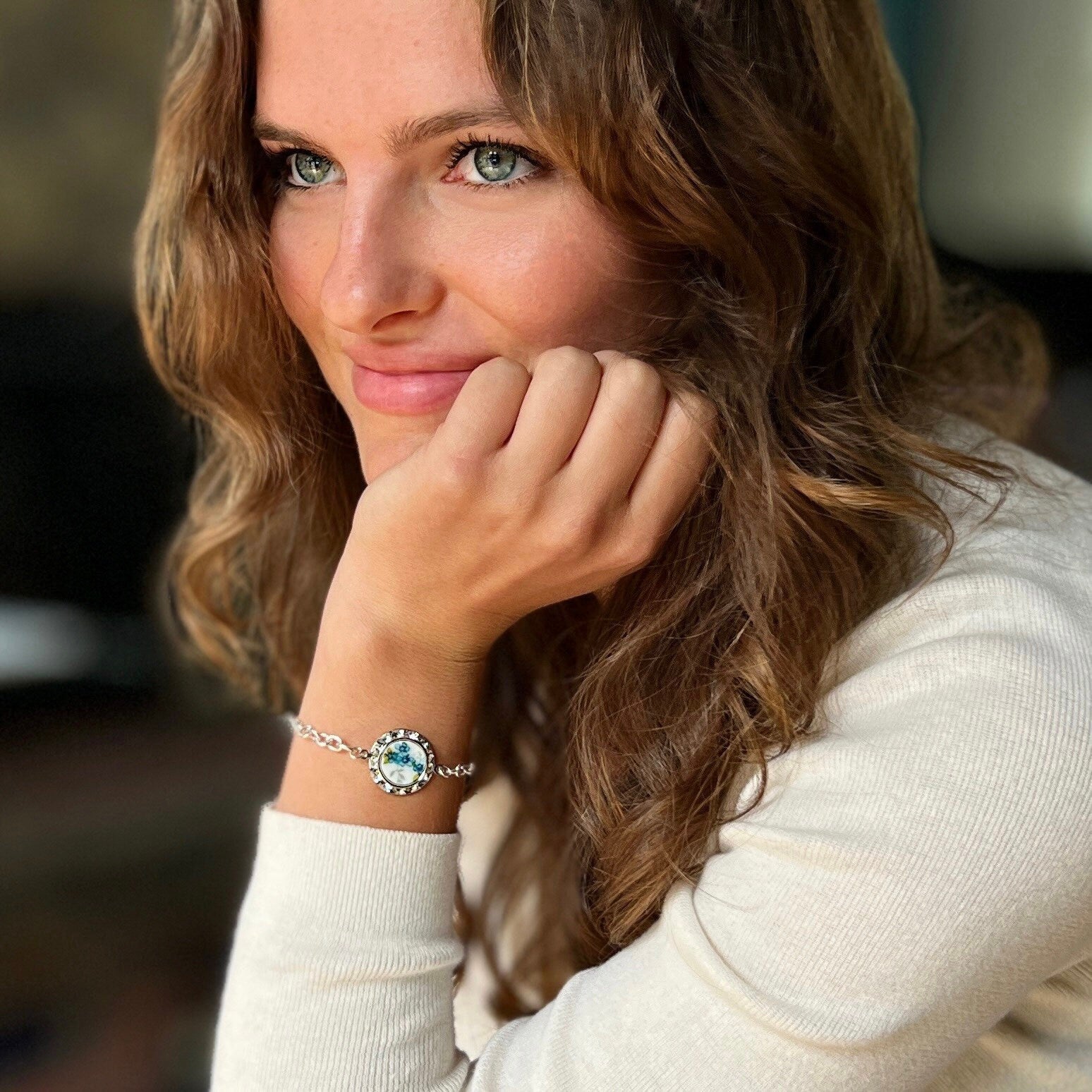 Magnetic Clasp Bracelet, Vintage Forget Me Not China, Unique Gifts for Women, Aqua Blue Flower