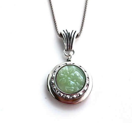 Adjustable Jadeite Photo Locket Fire King Alice Pattern, Crystal Locket Necklace, Gift for Wife