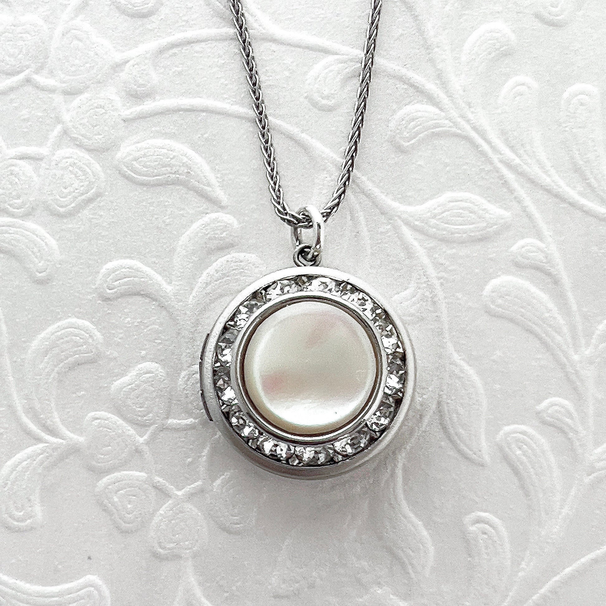 Pearl Photo Locket Necklace, Unique Birthday Gift for Women, Adjustable Sterling Silver Locket, Handmade Crystal and Mother of Pearl Jewelry