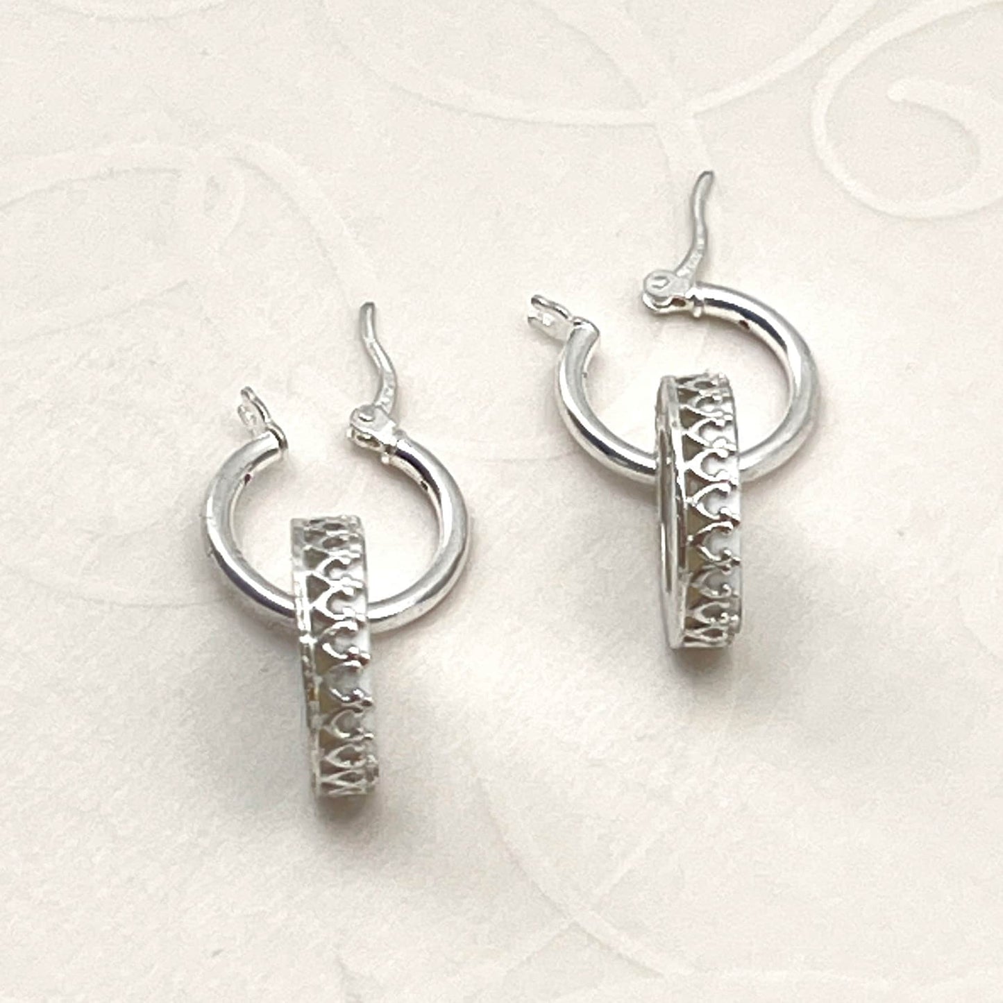 Romantic Forget Me Not Earrings, 20th Anniversary Gift for Wife, Vintage Broken China Jewelry, Sterling Silver Hoop Flower Earrings