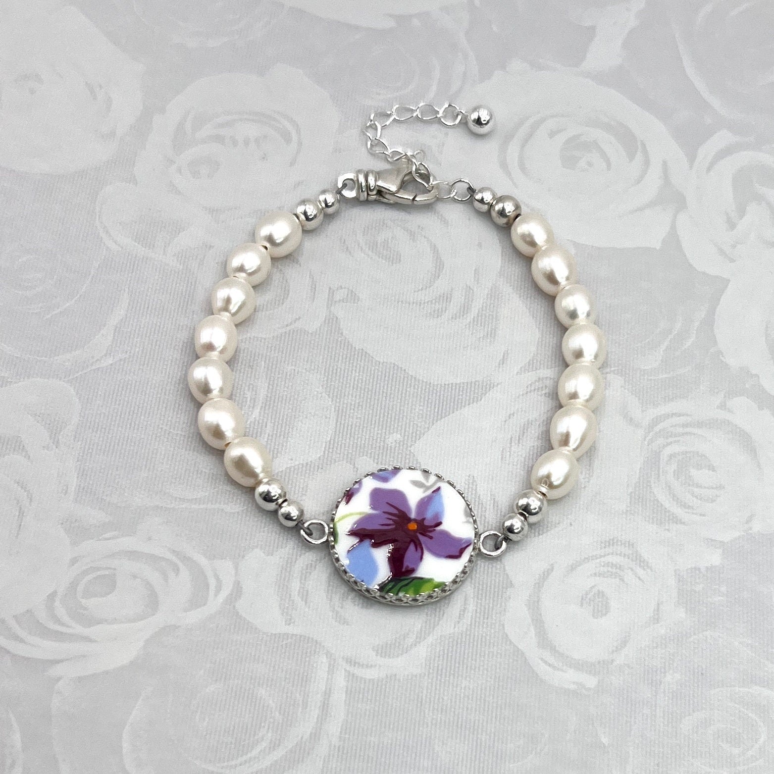 20th Wedding Anniversary Traditional Gift for Wife, Pearl Bracelet, Purple Violet Broken China Jewelry
