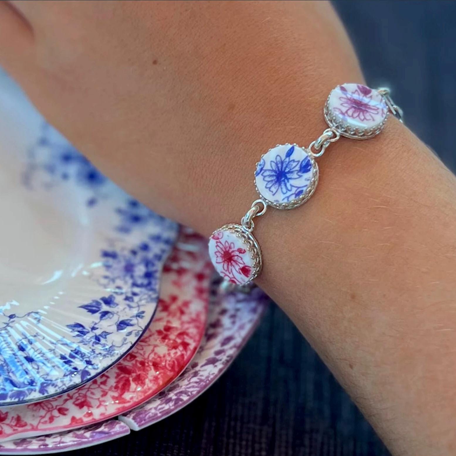 18th Wedding Anniversary Gifts for Wife, Vintage Porcelain, Shelley Broken China Jewelry, Adjustable Sterling Silver, Dainty Daisy Bracelet