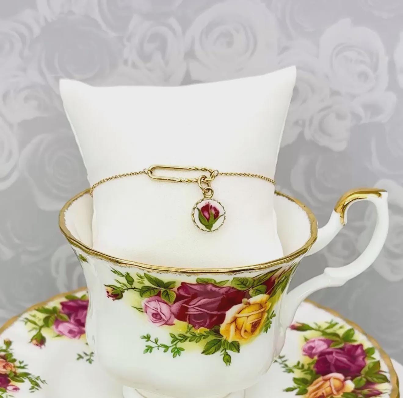 Dainty 14k Solid Gold Rose Charm Bracelet, Old Country Roses Broken China Jewelry, Romantic 20th Anniversary Gift for Wife