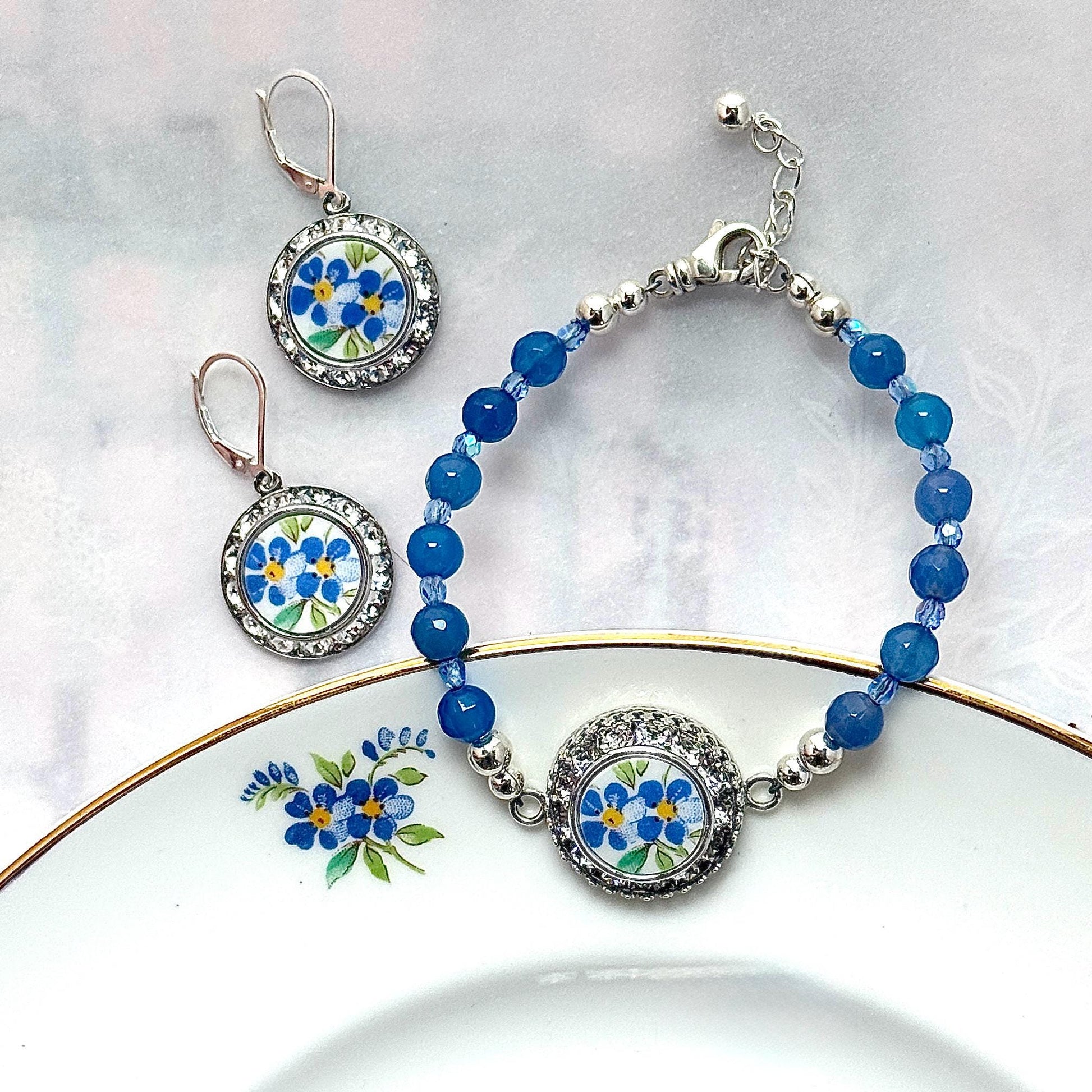 Forget Me Not China Bracelet & Earrings, 20th Anniversary Gift for Wife, Vintage Broken China Jewelry Set, Blue Flower Aquamarine Jewelry