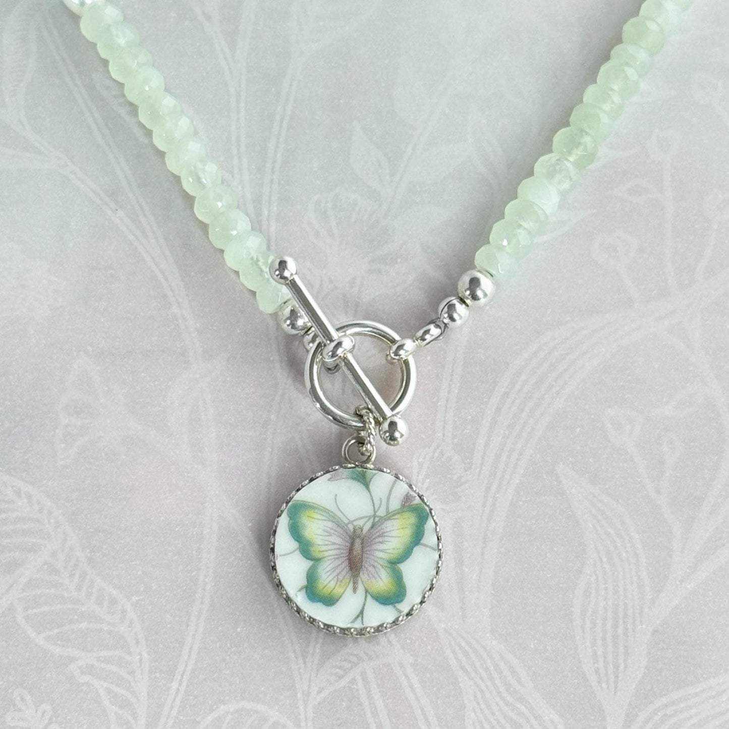 Butterfly Toggle Necklace, Vintage Porcelain Jewelry, 18th Anniversary Gifts for Wife, Jade Gemstone Statement Necklace