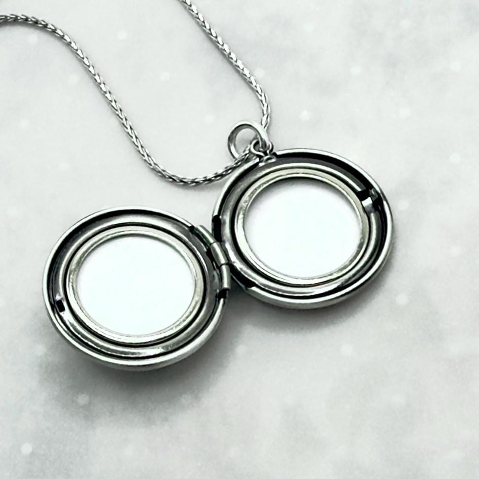 Romantic Valentines Day Gift, Anniversary Gift for Wife, Heart Locket Necklace, Vintage Pink Wedgwood Jasperware