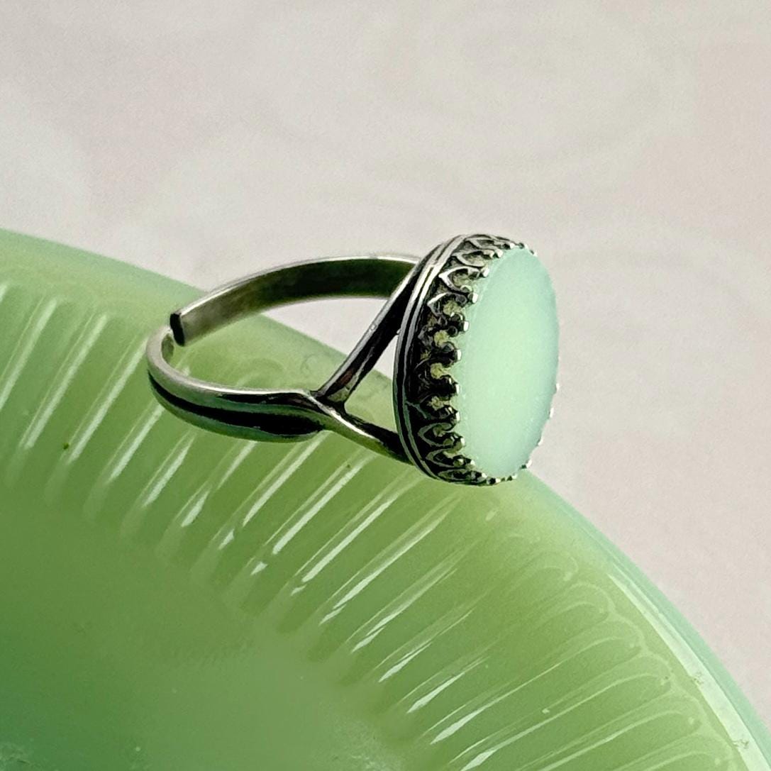 Jadeite Fire King Ring, Vintage Green Jadeite Plate, Jadeite Junkies, Broken China Jewelry Gifts for Women