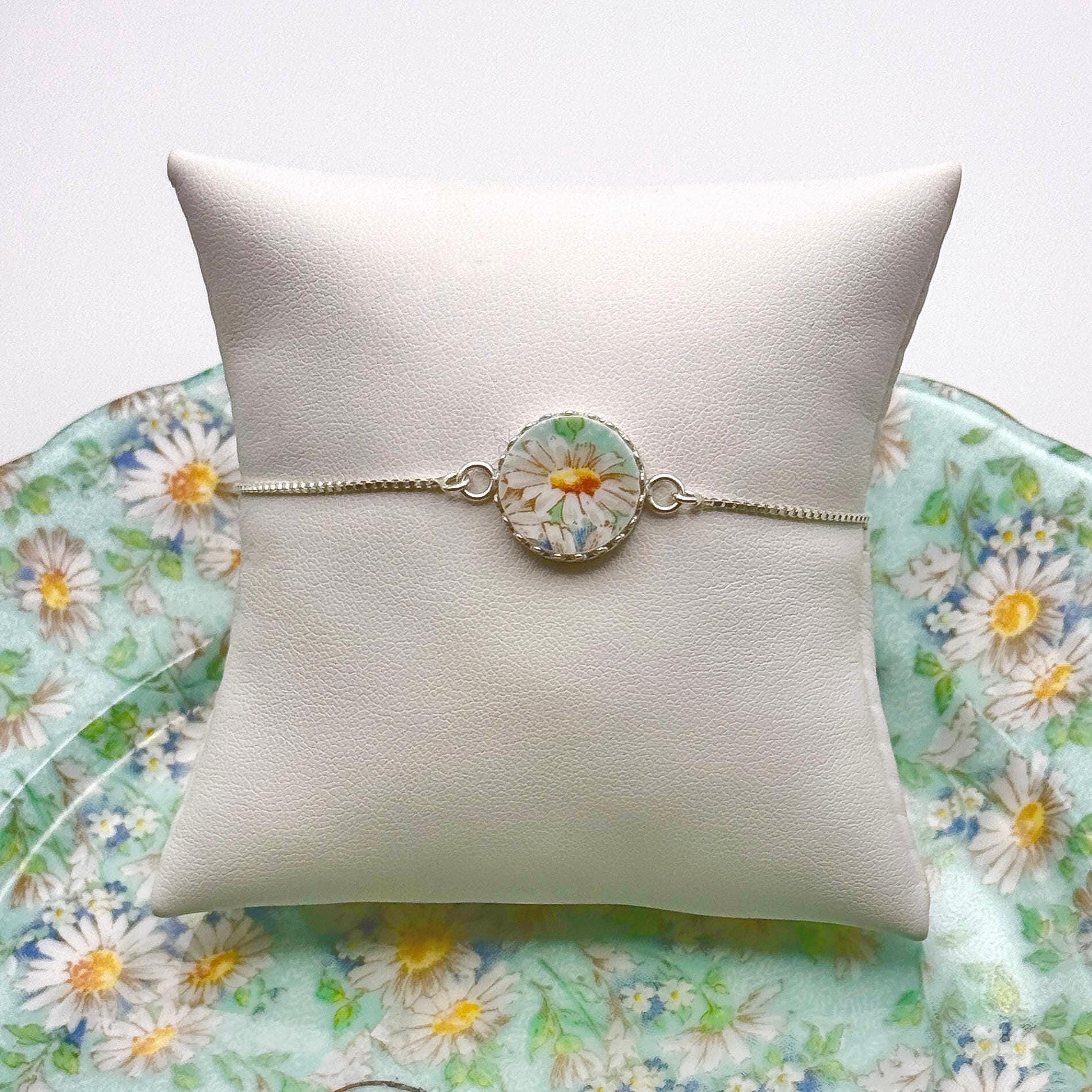 Dainty Daisy Bolo Bracelet, Adjustable Sterling Silver Bracelet, Broken China Jewelry, Shelley China, Repurposed Flower Bracelet
