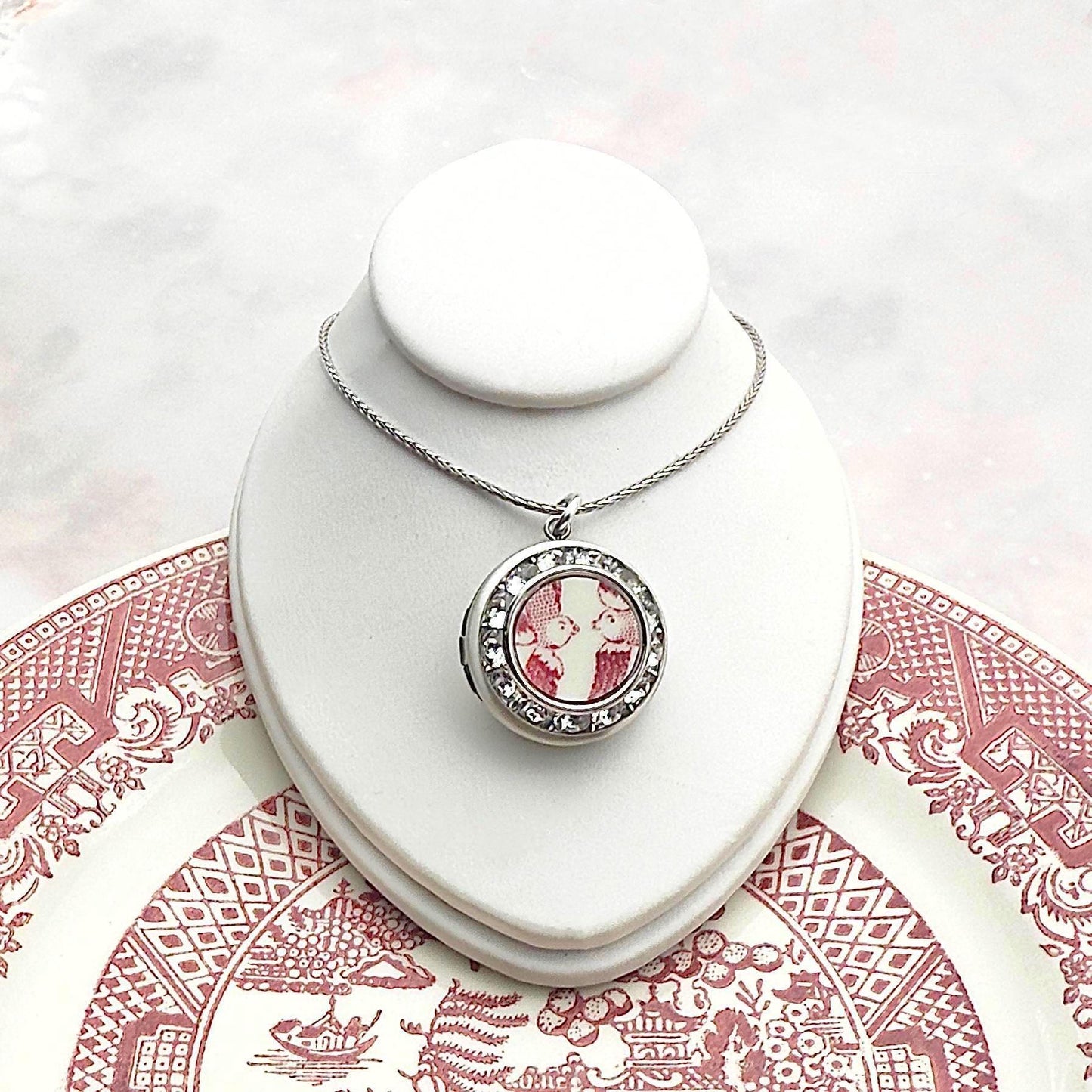 Romantic Gift for Her, Love Birds Photo Locket Necklace, Anniversary Gifts for Wife, Crystal Broken China Jewelry