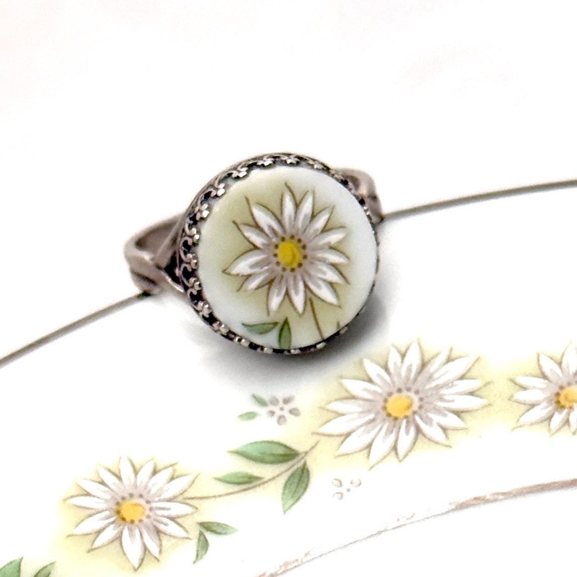 Daisy Vintage Porcelain Sterling Silver Ring, Spring Broken China Jewelry