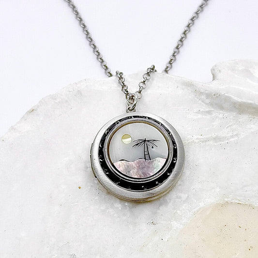 Palm Tree Photo Locket, Tropical Beach Jewelry, Photo Locket Necklace, Vintage Inlaid Shell, Gifts for Women