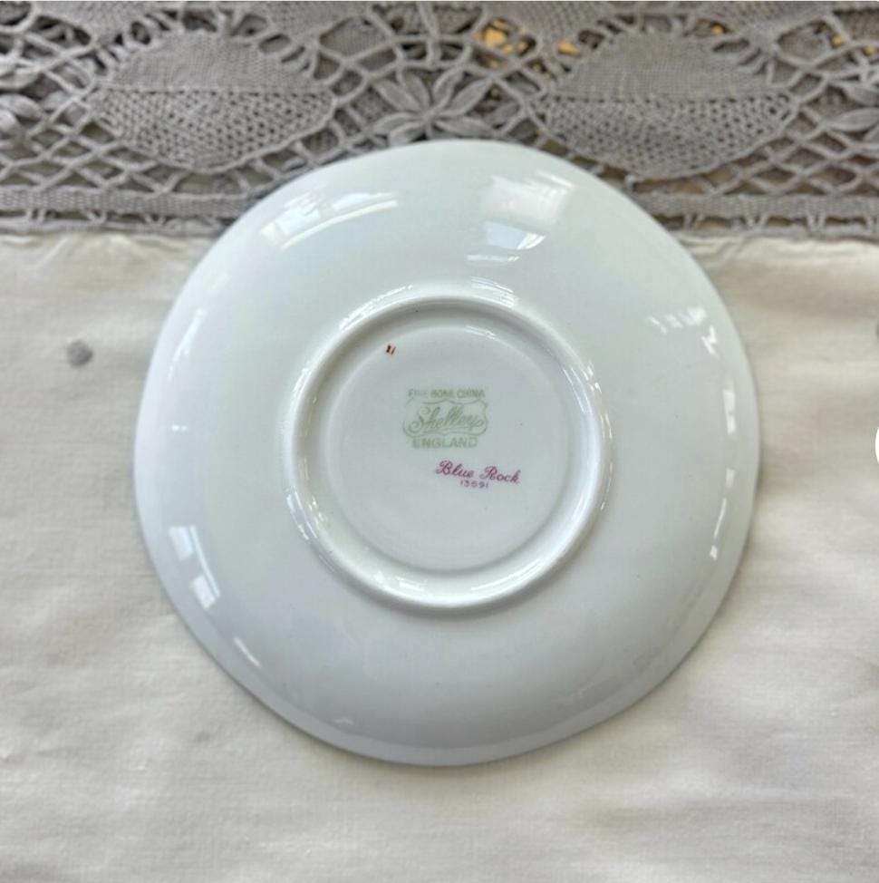 Shelley Marguerite China Tea Cup and Saucer, Vintage Daisy Chintz China, 20th Anniversary Gift