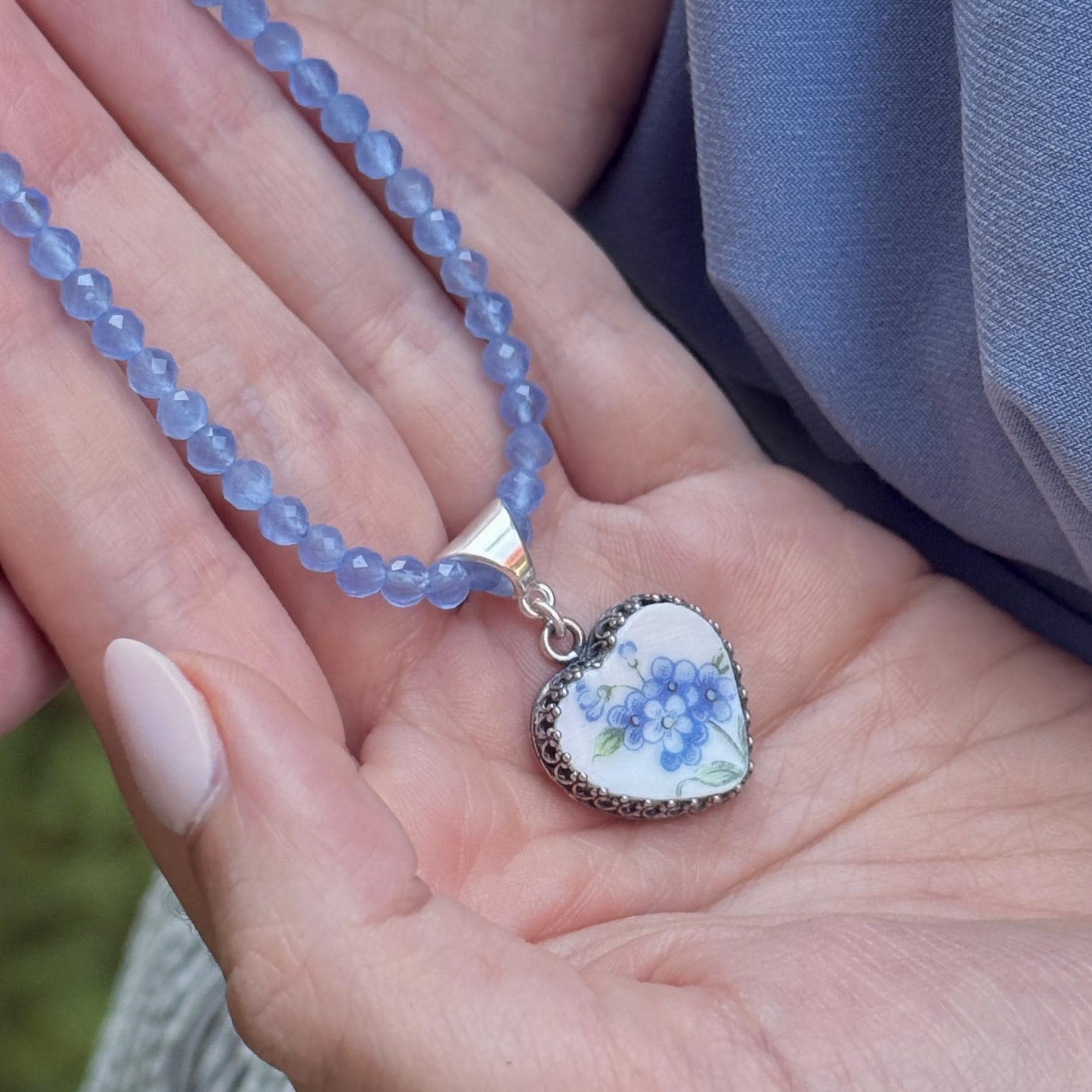Porcelain Heart Gemstone Cat's Eye Necklace, Forget Me Not 18th Anniversary Jewelry, Romantic and Sentimental