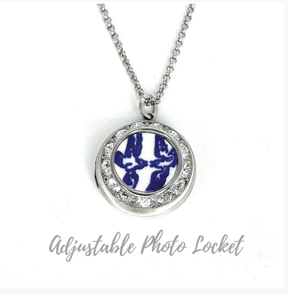 Love Birds China Necklace, Broken China Jewelry, Romantic 20th Anniversary Gift for Wife, Vintage Blue Willow Ware China