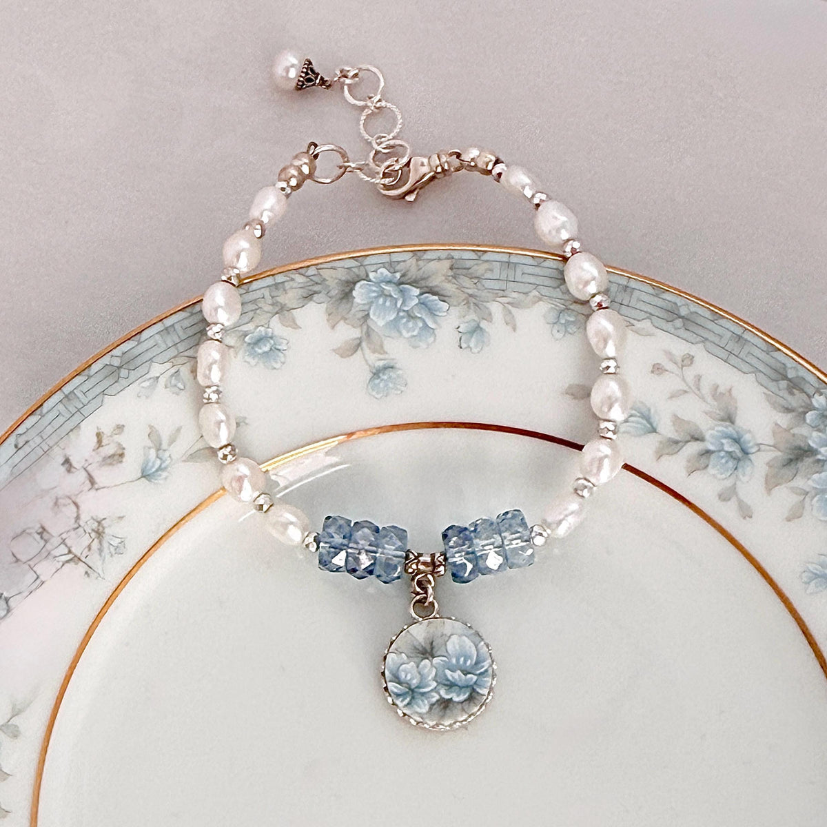 Aquamarine Bracelet, 18th Anniversary Porcelain Bracelet, Gifts for Wife, Keepsake Pearl Bracelet
