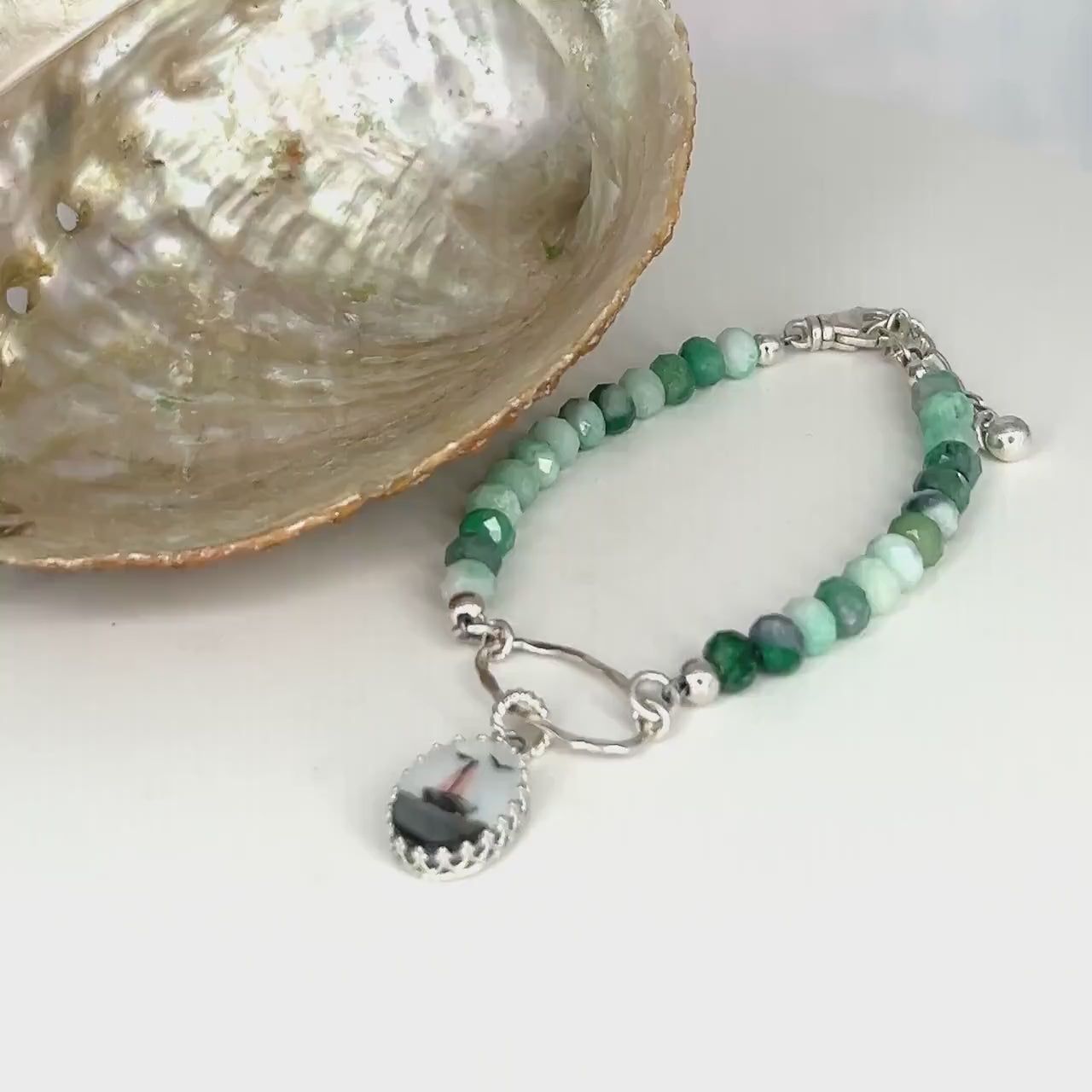 Emerald Sailboat Bracelet, Dainty Pearl Summer Jewelry, 20th Anniversary Nautical Gift for Wife