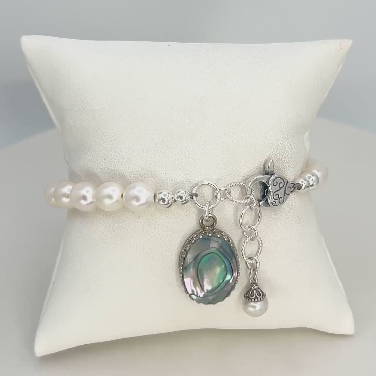 Pearl and Abalone Shell Bracelet, White Summer Jewelry, Tropical Beach Wedding