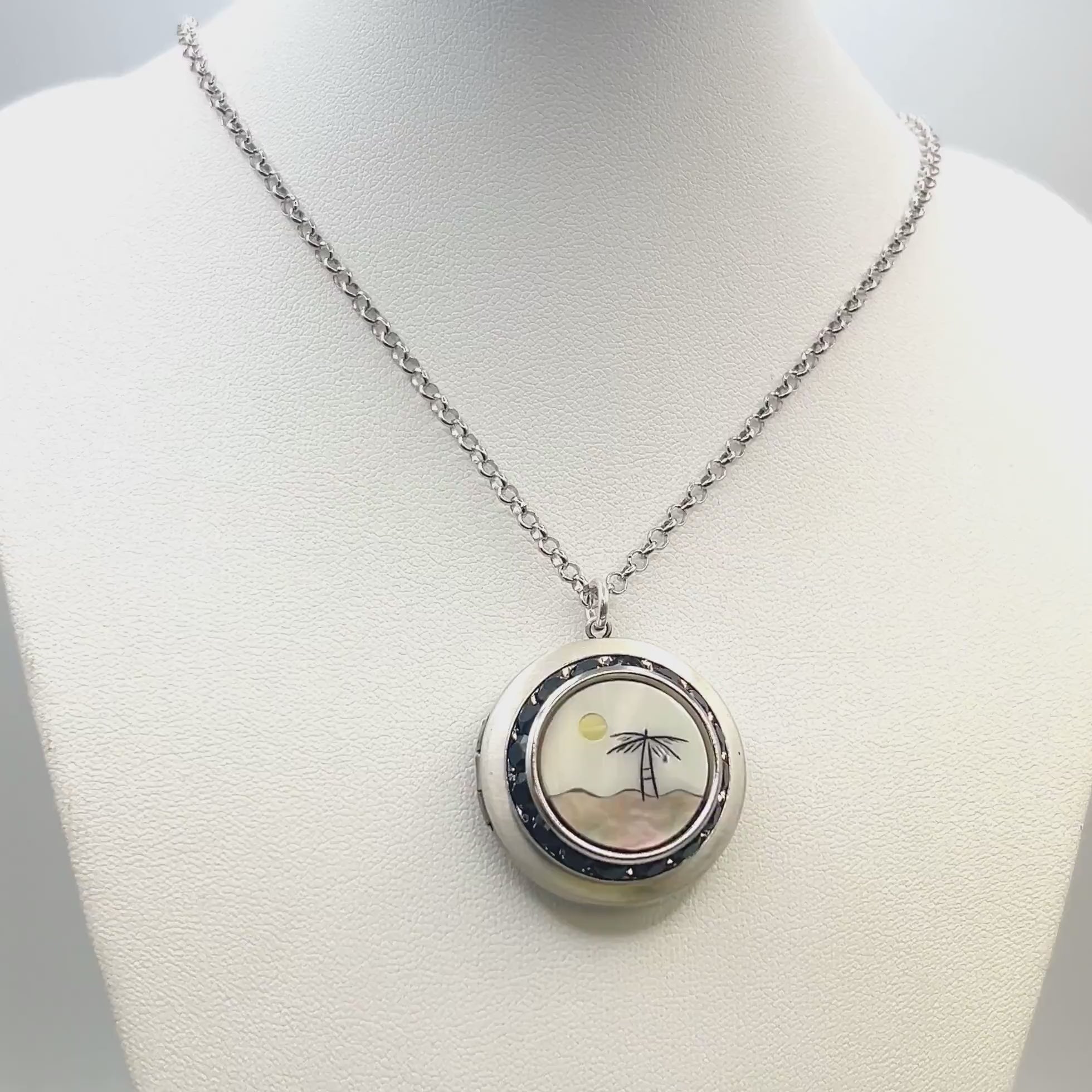 Palm Tree  Photo Locket, Tropical Beach Jewelry, Photo Locket Necklace, Vintage Inlaid Shell, Gifts for Women