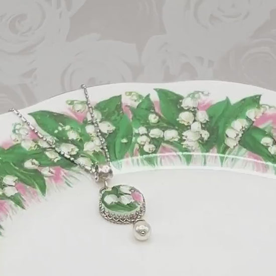 Vintage China Lily of the Valley Pendant Necklace, Unique Broken China Jewelry Gifts for Women, 20th Anniversary Gift for Wife