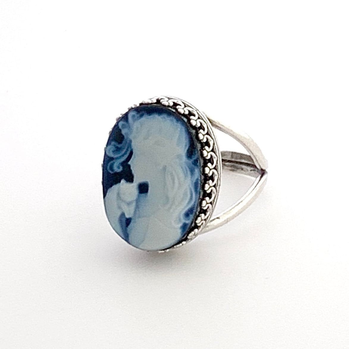 Silver Cat Cameo Ring, Unique Gift for Cat Lover, Sterling Silver Adjustable Ring, Cat Jewelry, European Cameo Jewelry Gifts for Women