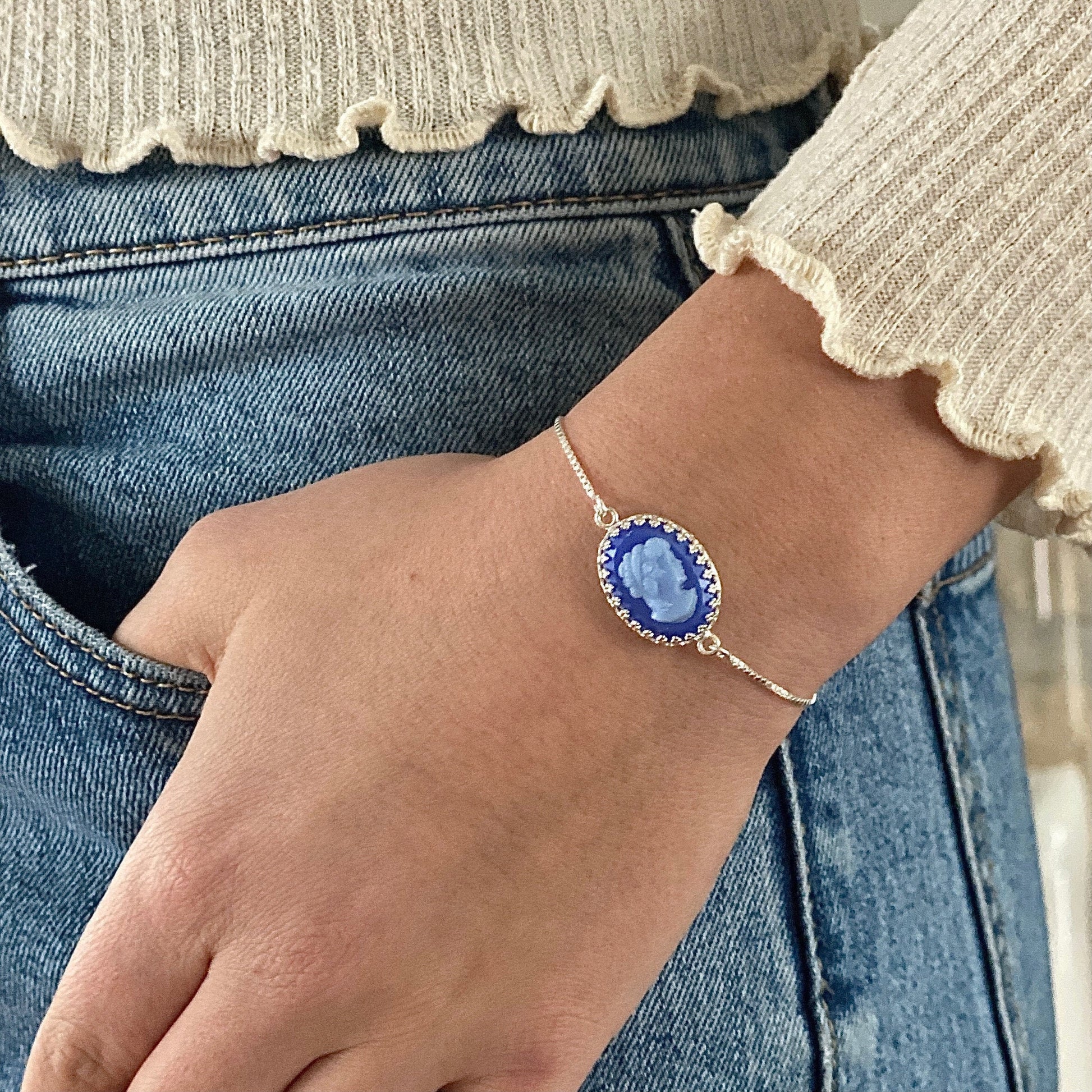 Vintage Blue Glass Cameo Bracelet, Dainty Silver Bracelets for Women, Cameo Jewelry, Adjustable Bolo Bracelet, Unique Gifts for Women