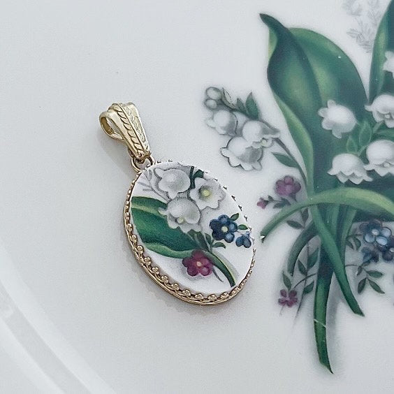 14k Gold Lily of the Valley Pendant