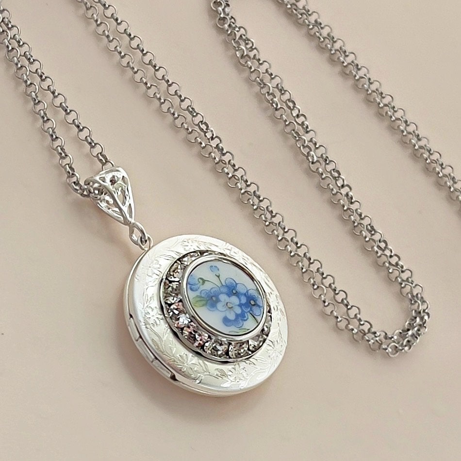Forget Me Not Flower Locket Necklace, Broken China Jewelry, Unique Anniversary Gifts for Women, Vintage Photo Locket, Gifts for Her
