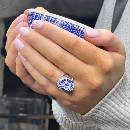 Blue Willow Broken China Jewelry Ring, Unique Gifts for Women, Adjustable Sterling Silver Ring, Blue Flower Oval China Rings
