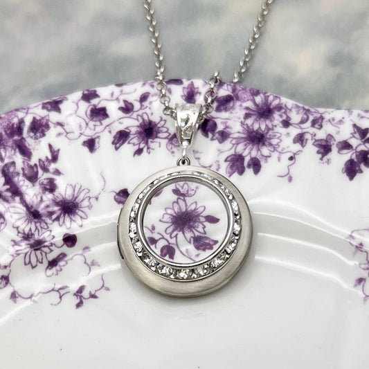 Victorian Daisy Locket Necklace, Broken China Jewelry, Anniversary Gifts for Wife, Shelley China